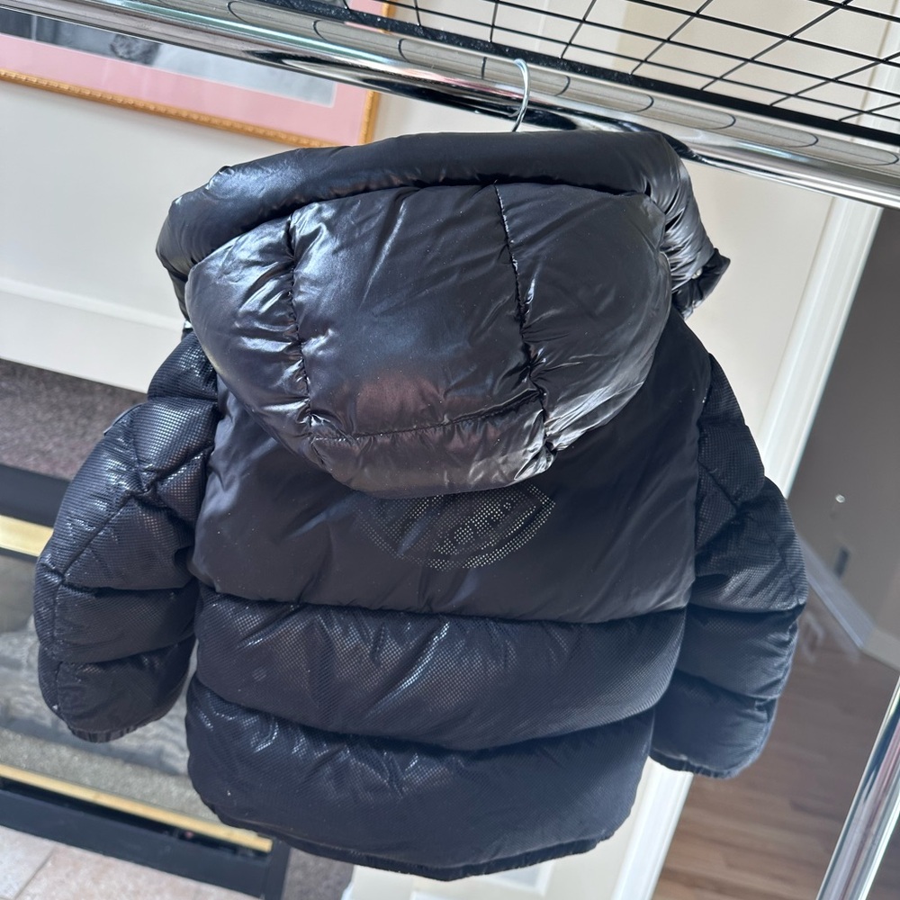 Moncler - Picture 5 of 17